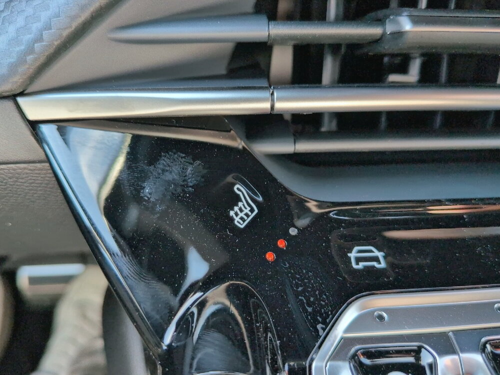 Occasion PEUGEOT 2008 2008 Hybrid 145 e-DCS6 - GT Exclusive