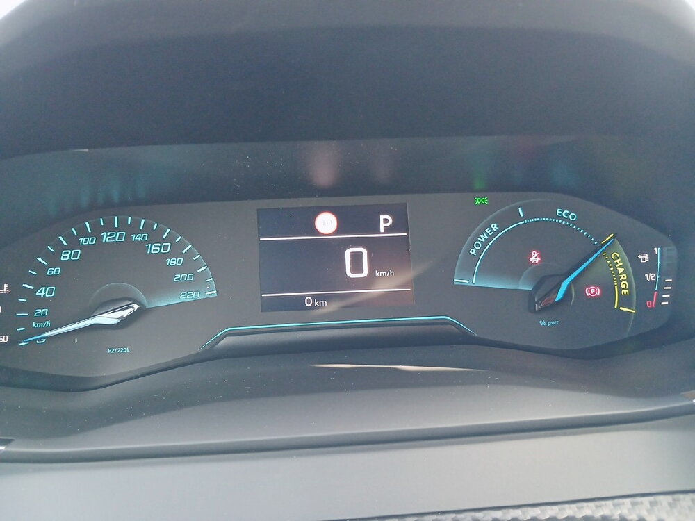 Occasion PEUGEOT 2008 2008 Hybrid 110 e-DCS6 - Edition