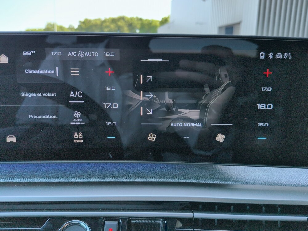 Occasion PEUGEOT 3008 3008 Electrique 210 ch 73 kWh - GT Exclusive