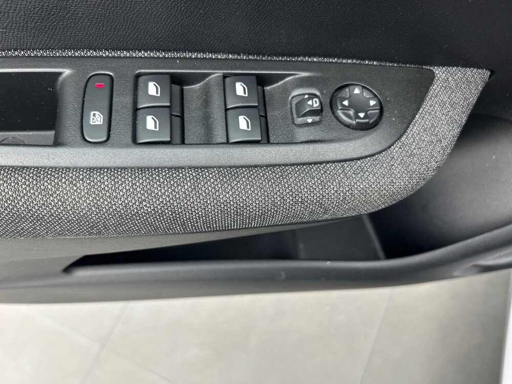 Occasion PEUGEOT 208 208 Electrique 50 kWh 136ch - Style