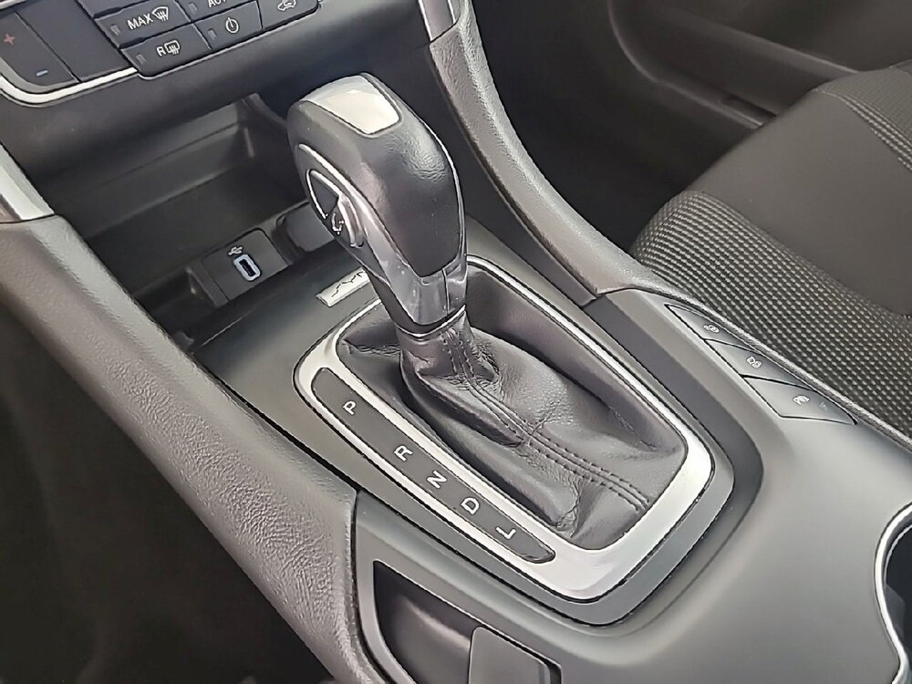Occasion FORD Mondeo Mondeo SW 2.0 Hybrid 187 BVA6 - Titanium