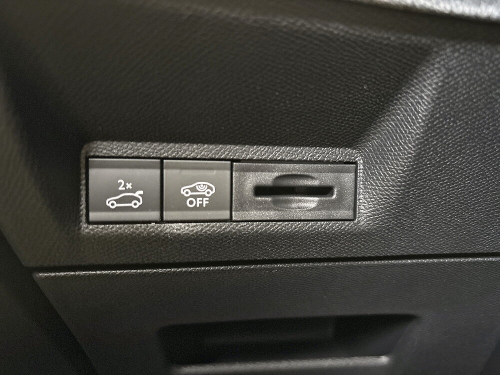 Occasion PEUGEOT 5008 5008 Hybrid 145 ch e-DCS6 - GT