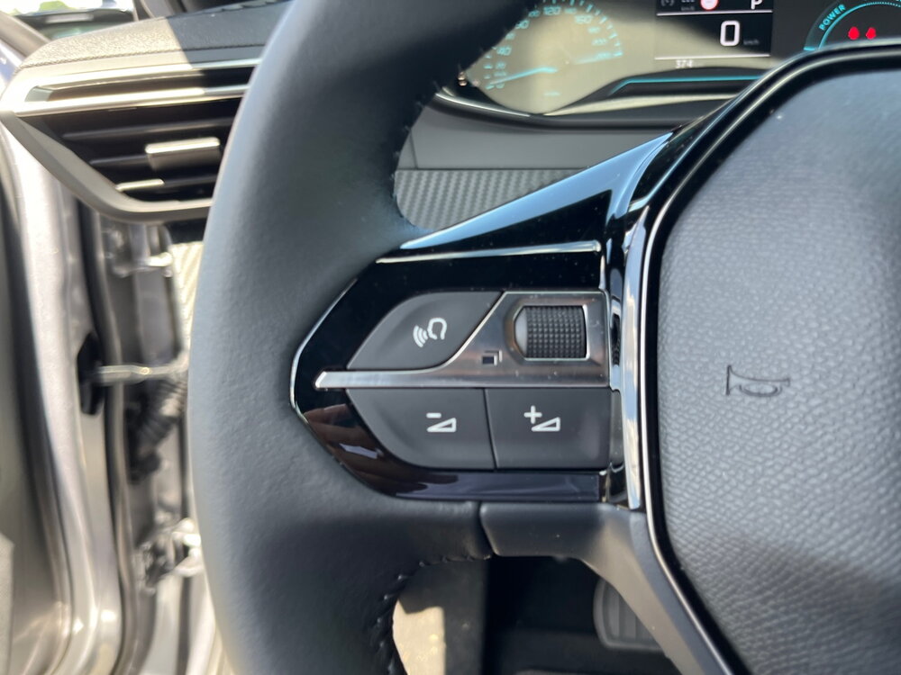 Occasion PEUGEOT 2008 2008 Hybrid 110 e-DCS6 - Edition