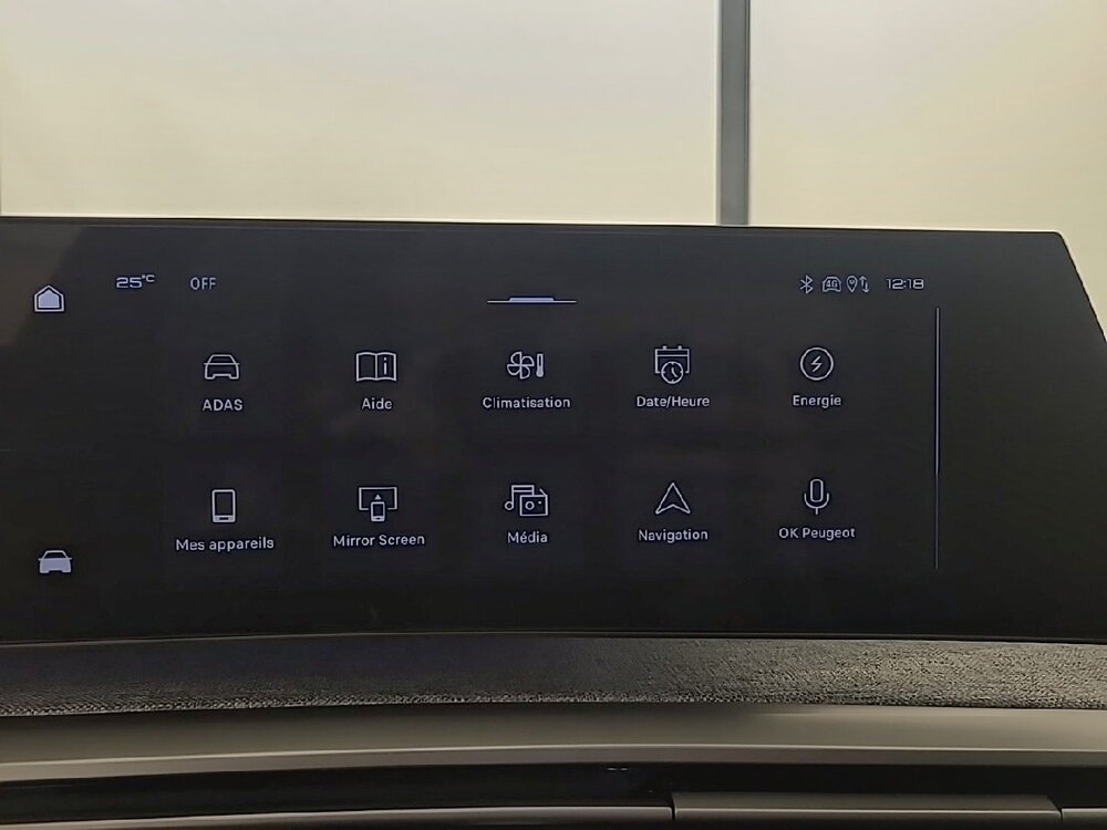 Occasion PEUGEOT 3008 3008 Electrique 210 ch 73 kWh - Allure
