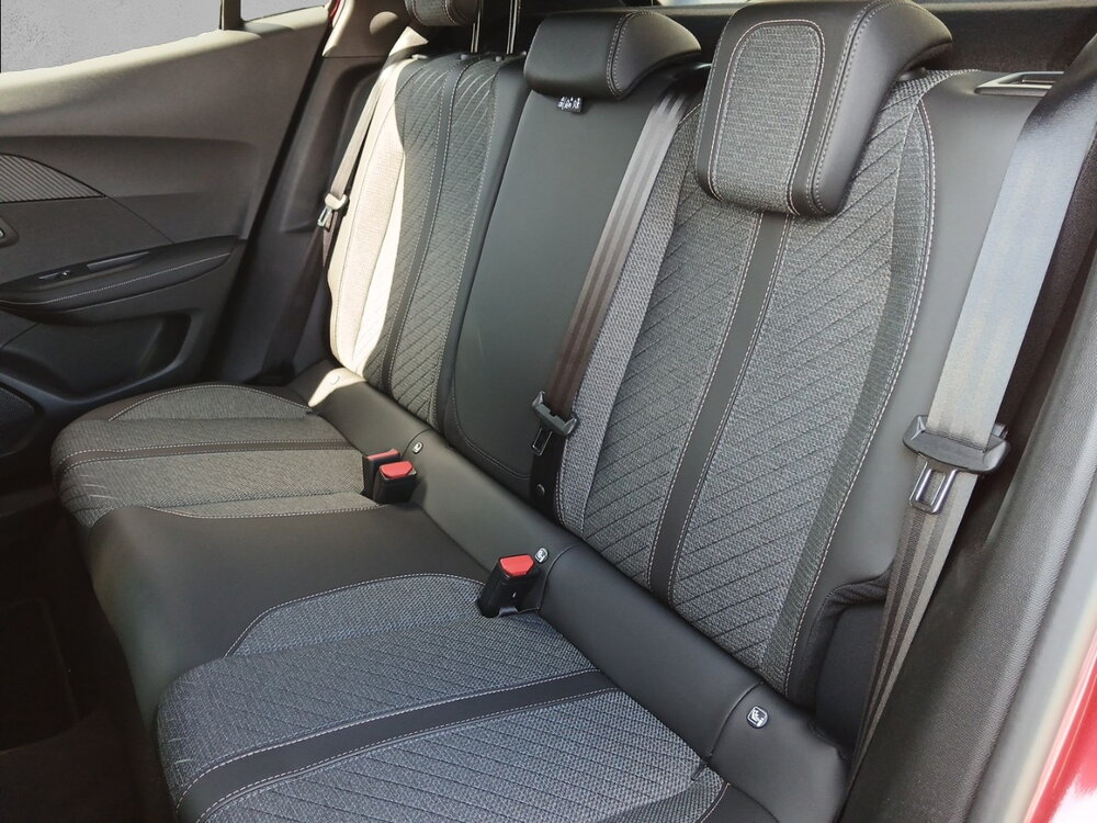 Occasion PEUGEOT 2008 2008 Hybrid 145 e-DCS6 - Allure