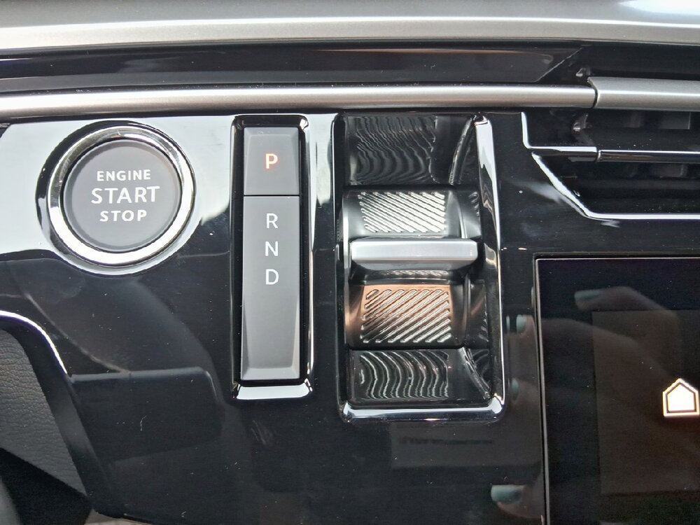 Occasion PEUGEOT 3008 3008 Electrique 210 ch 73 kWh - Allure