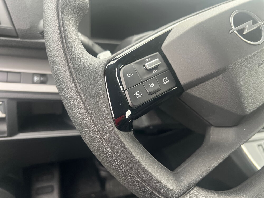 Occasion OPEL Vivaro VIVARO-E FGN TAILLE XL ELECTRIQUE 100 KW BATTERIE 75 KWH