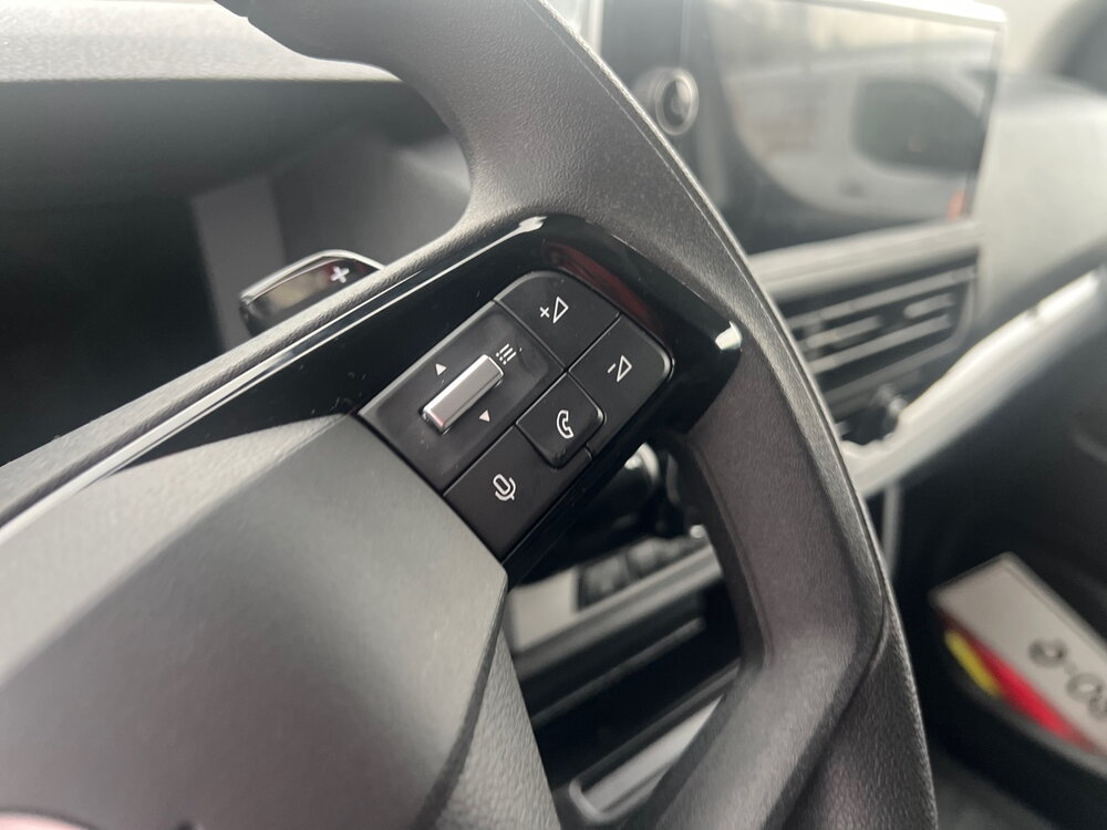 Occasion OPEL Vivaro VIVARO-E FGN TAILLE XL ELECTRIQUE 100 KW BATTERIE 75 KWH