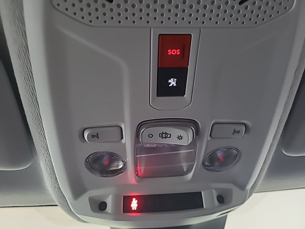 Occasion PEUGEOT 208 208 PureTech 100 S&S BVM6 - Roadtrip