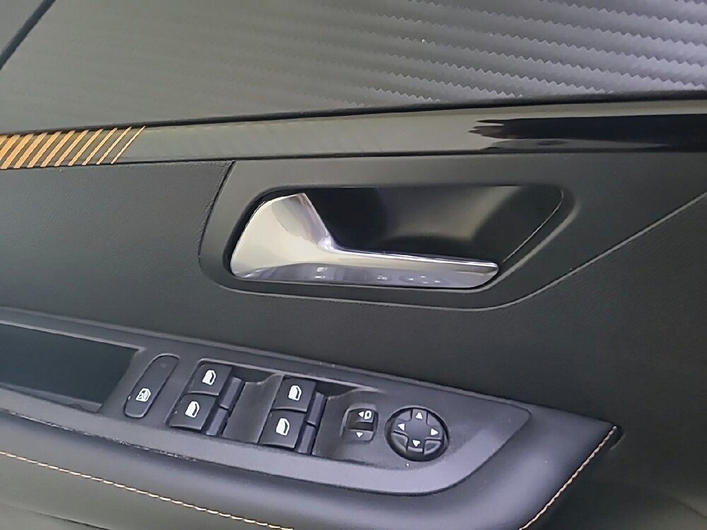 Occasion PEUGEOT 208 208 PureTech 100 S&S BVM6 - Roadtrip