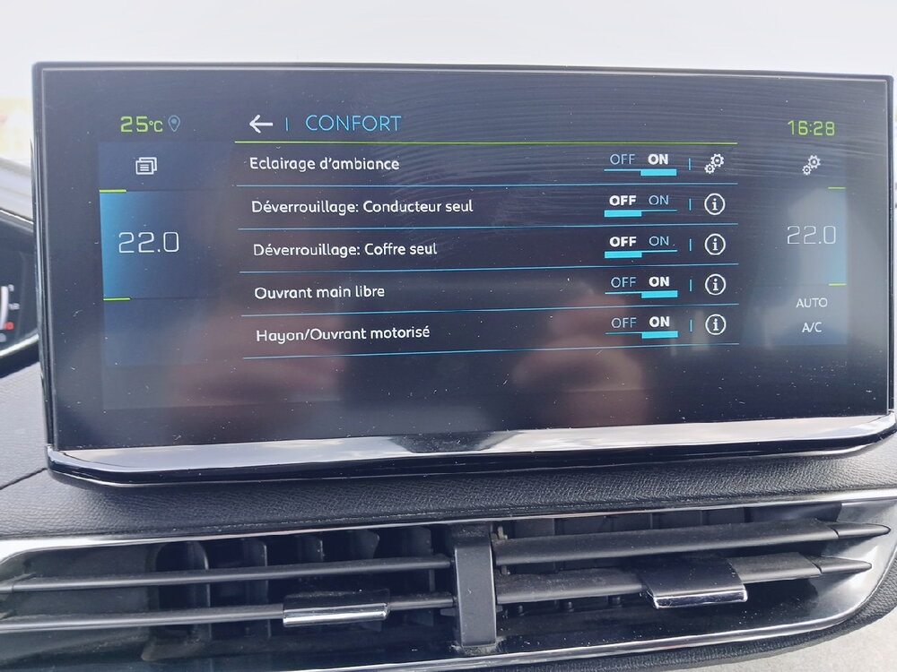 Occasion PEUGEOT 3008 3008 Hybrid 225 e-EAT8 - GT