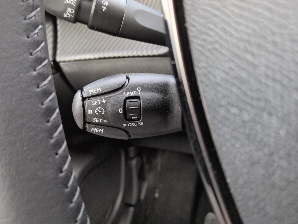 Occasion PEUGEOT 2008 2008 Hybrid 110 e-DCS6 - Allure