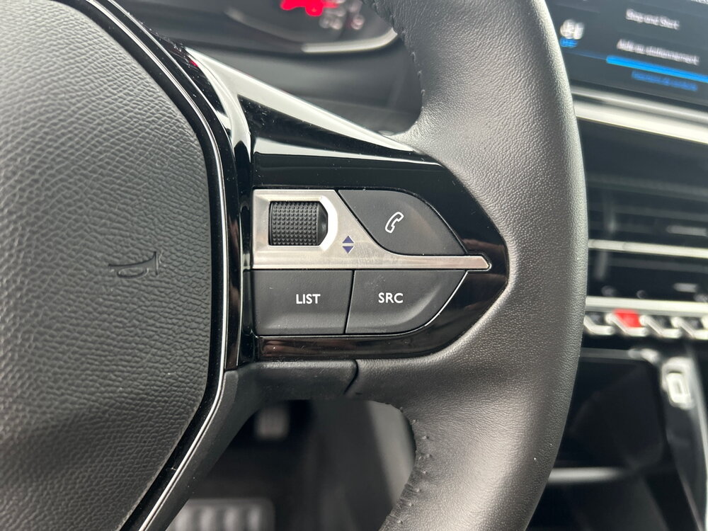 Occasion PEUGEOT 208 208 PureTech 100 S&S BVM6 - Active