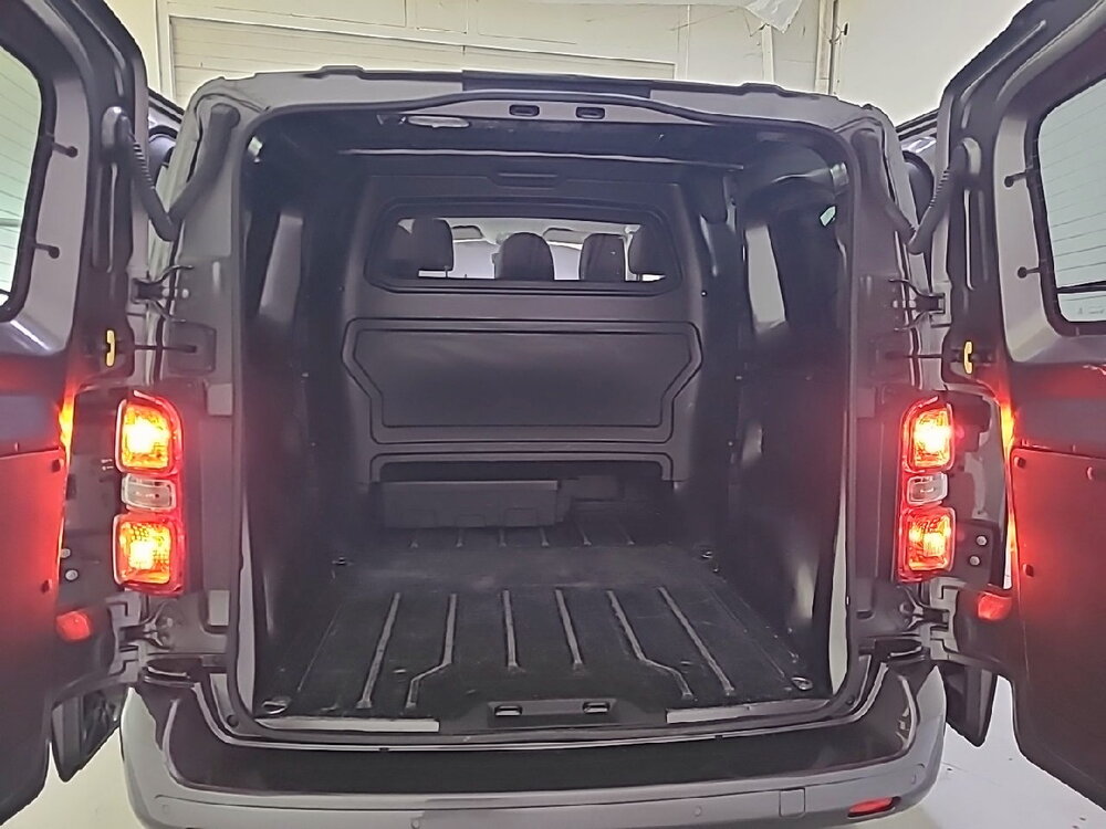 Occasion OPEL Vivaro VIVARO CA FIXE L2 2.0 DIESEL 180 CH BVA8 - PACK BUSINESS