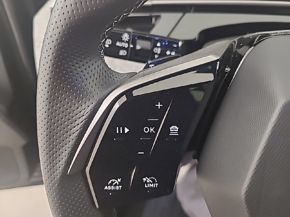 Occasion PEUGEOT 5008 5008 Electrique 210 ch 73 kWh - GT