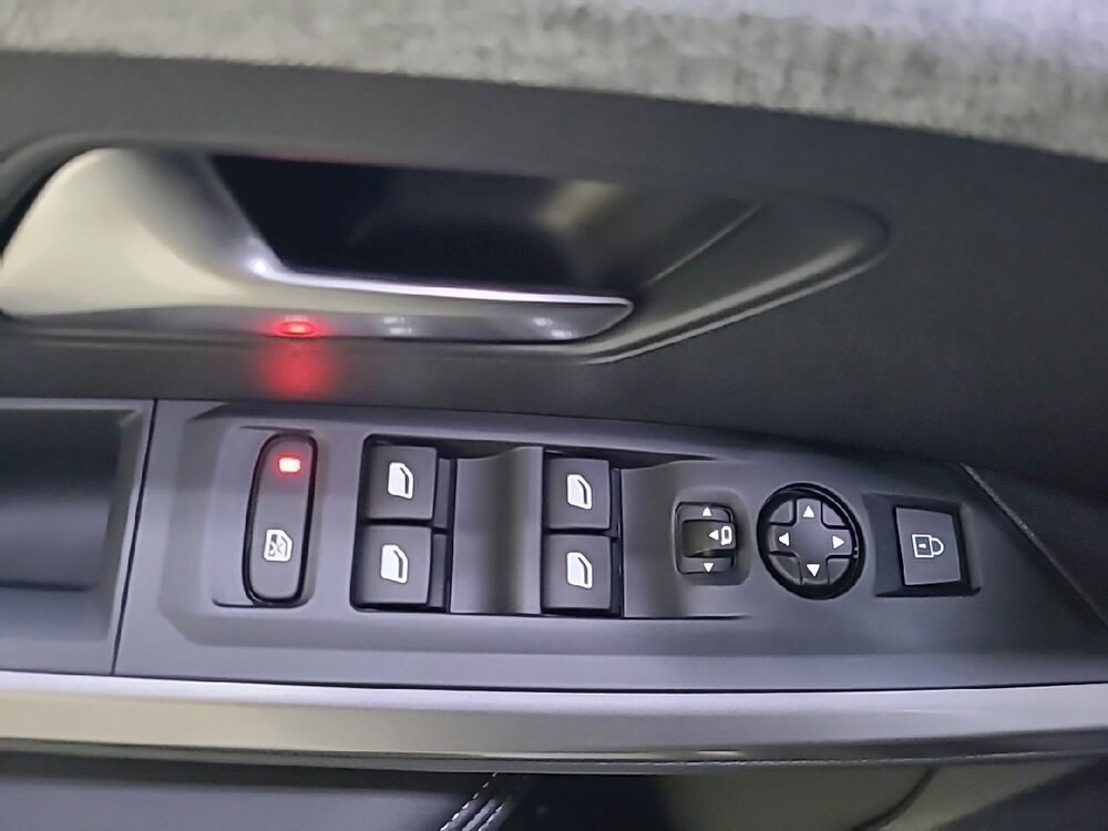 Occasion PEUGEOT 3008 3008 Hybrid 145 e-DCS6 - Allure
