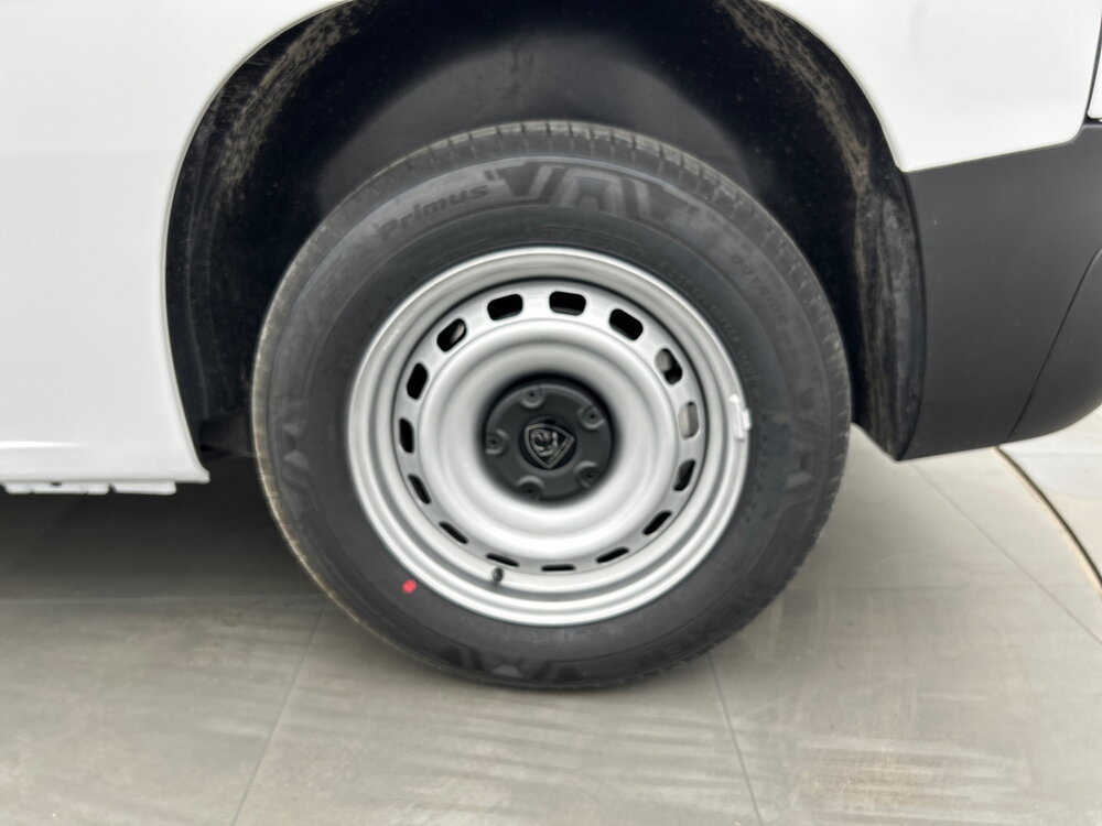 Occasion PEUGEOT Partner PARTNER FOURGON M 600 KG ESSENCE 110 S&S BVM6