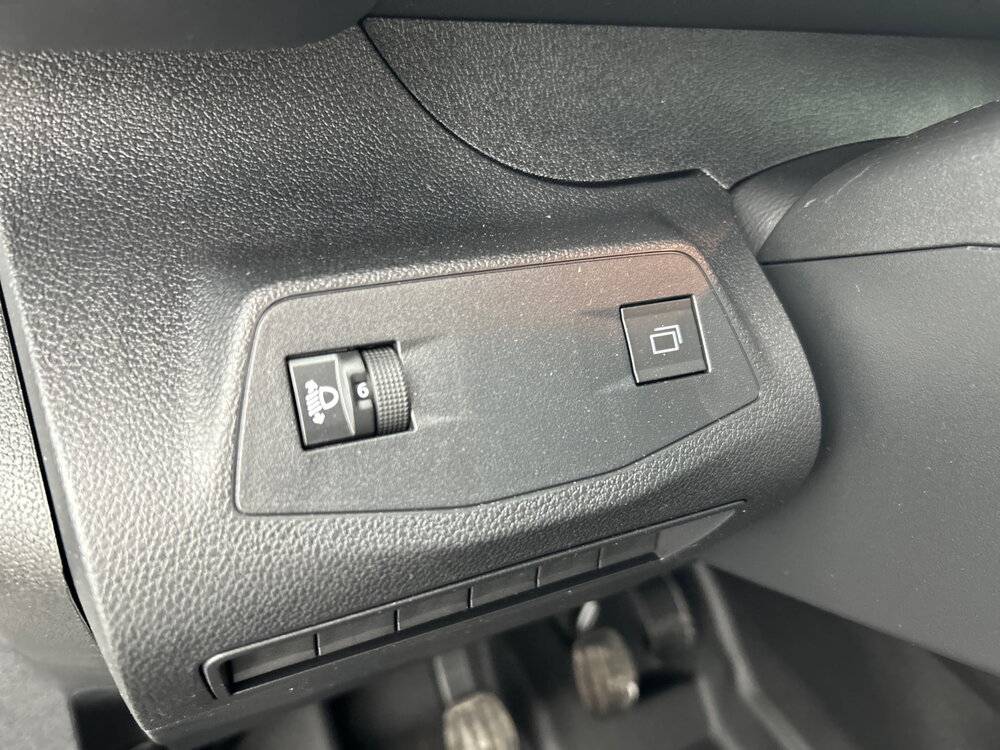 Occasion PEUGEOT Partner PARTNER FOURGON M 600 KG ESSENCE 110 S&S BVM6