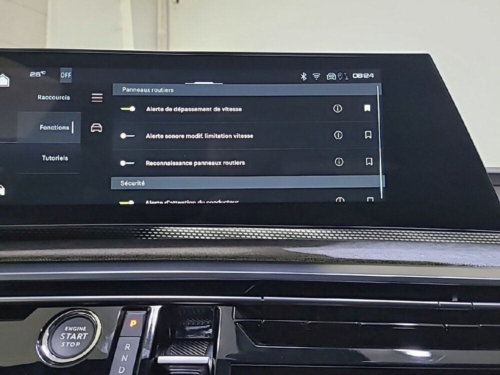 Occasion PEUGEOT 3008 3008 Hybrid 136 e-DCS6 - GT