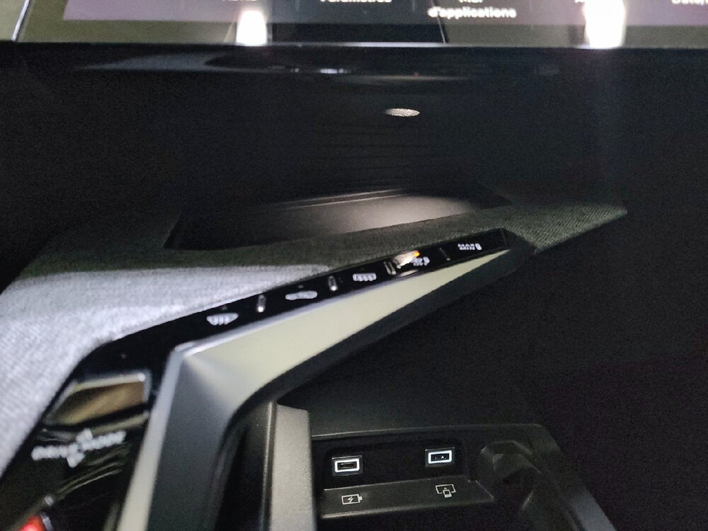 Occasion PEUGEOT 3008 3008 Hybrid 136 e-DCS6 - GT