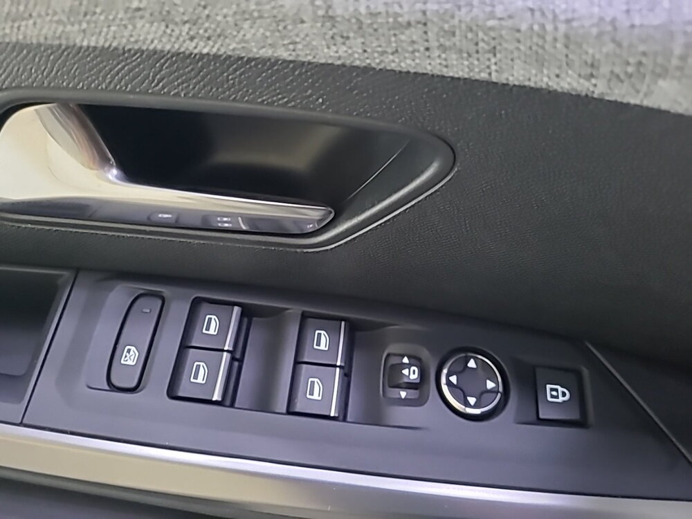 Occasion PEUGEOT 3008 3008 Hybrid 136 e-DCS6 - GT