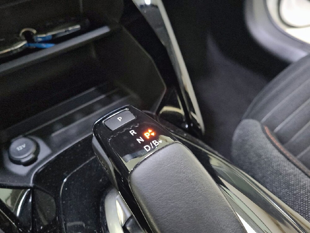 Occasion PEUGEOT 208 208 Electrique 50 kWh 136ch - Active Business