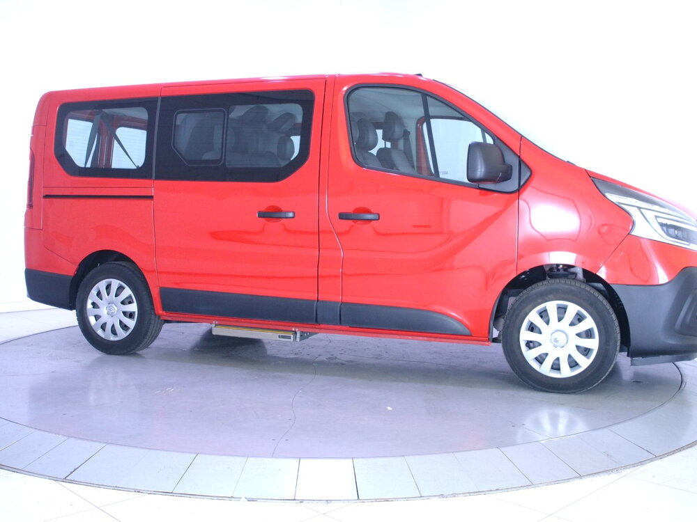 Occasion RENAULT Trafic Combi L1 dCi 145 Energy S&S - Zen