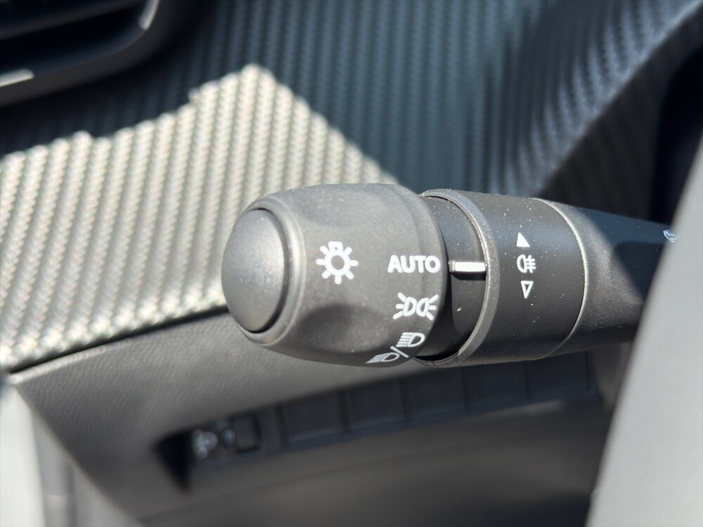 Occasion PEUGEOT 208 208 Turbo 100 ch BVM6 - Allure
