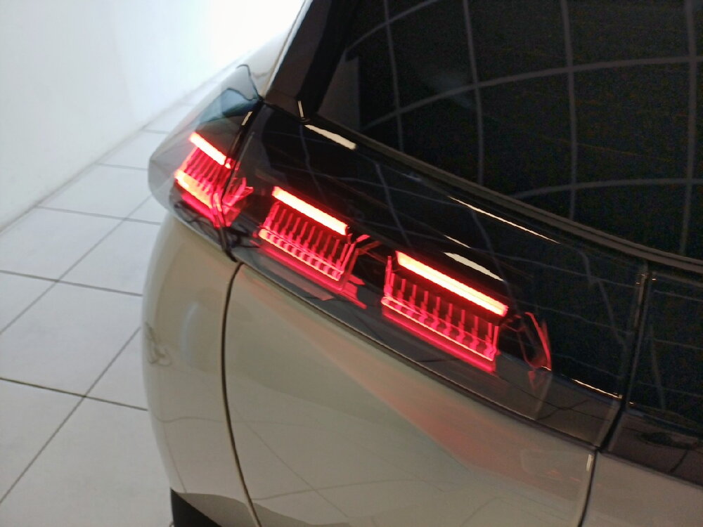 Occasion PEUGEOT 2008 2008 Hybrid 145 e-DCS6 - Allure