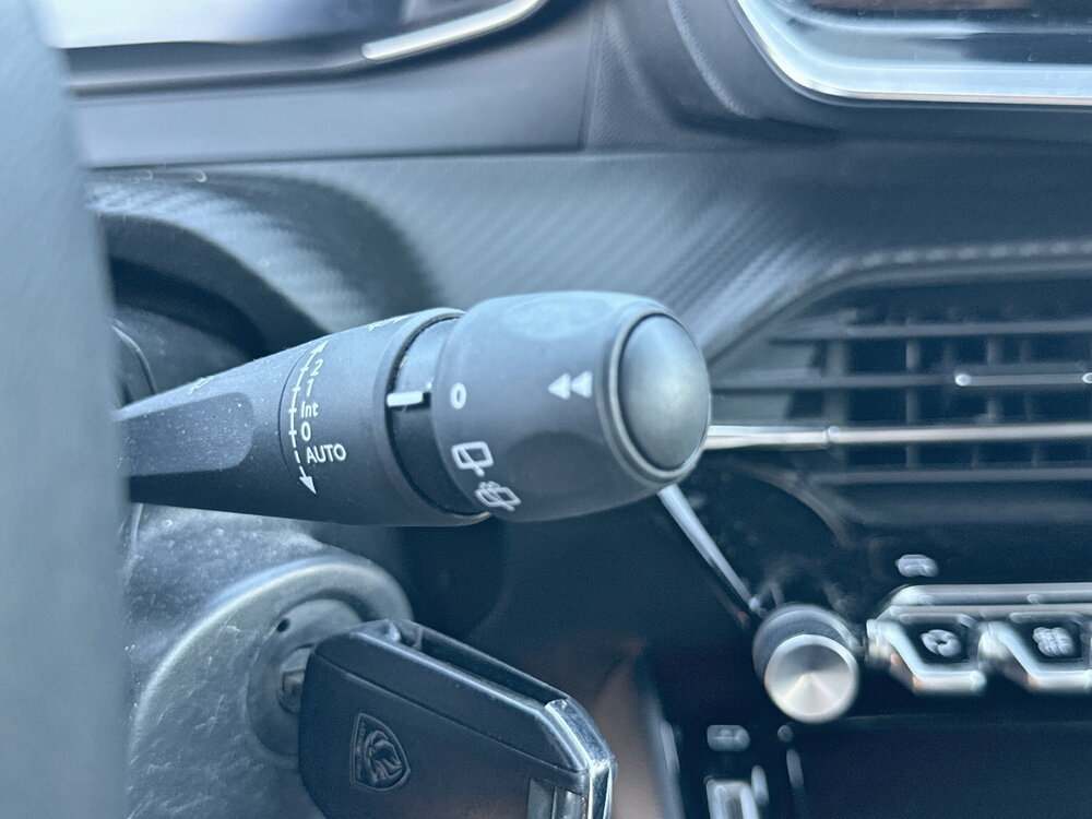 Occasion PEUGEOT 2008 2008 PureTech 100 S&S BVM6 - Allure