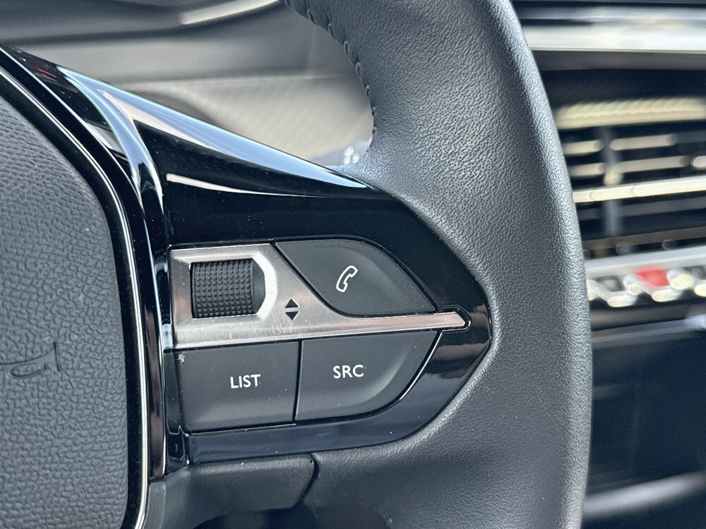 Occasion PEUGEOT 2008 2008 PureTech 100 S&S BVM6 - Active