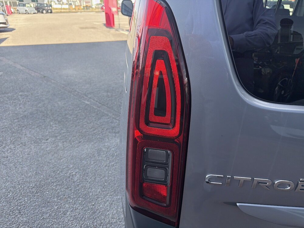 Occasion CITROEN Berlingo Berlingo Diesel 100 ch M Manuelle - Série spéciale 30 ans