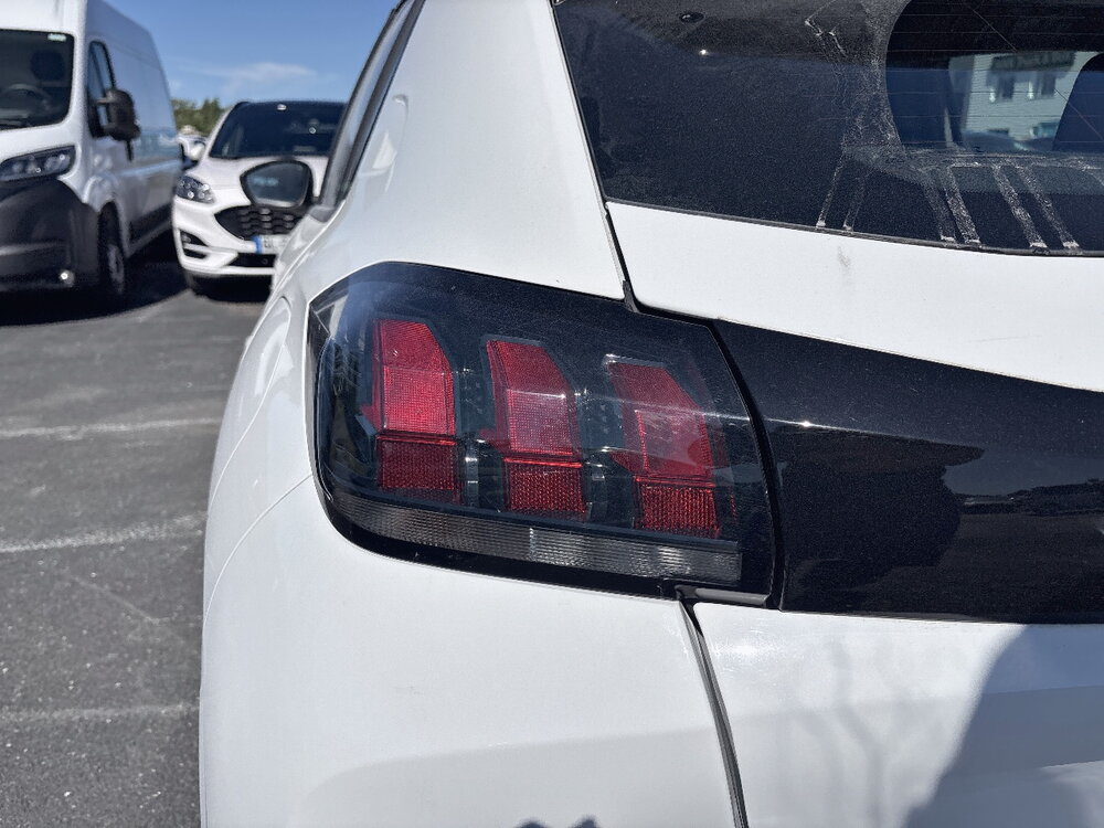 Occasion PEUGEOT 208 208 BlueHDi 100 S&S BVM6 - Active