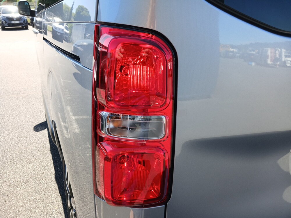 Occasion PEUGEOT Traveller Traveller M Diesel 180 ch Automatique - Business Pack