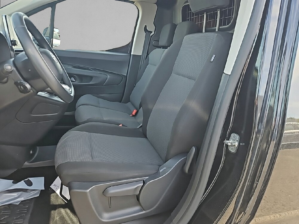 Occasion TOYOTA Proace PROACE CITY MEDIUM 1.5L 130 D-4D BVM6 - BUSINESS