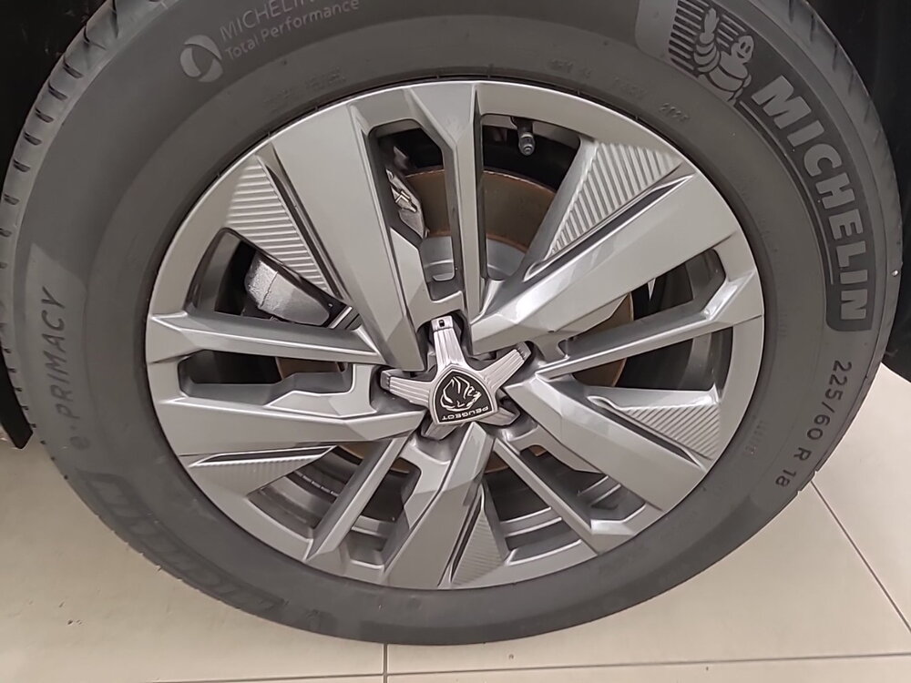 Occasion PEUGEOT 5008 5008 Hybrid 145 ch e-DCS6 - Allure