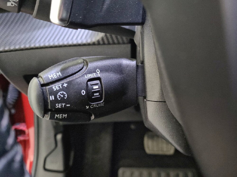 Occasion PEUGEOT 208 208 PureTech 100 S&S EAT8 - Active Business