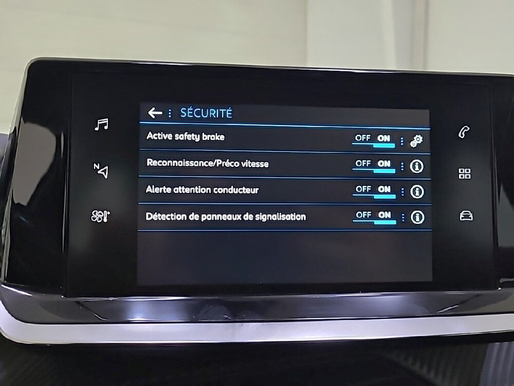 Occasion PEUGEOT 208 208 PureTech 100 S&S EAT8 - Active Business