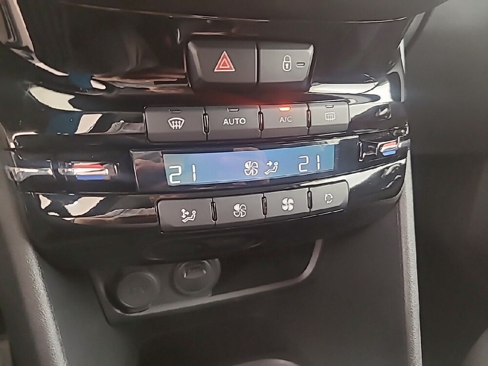 Occasion PEUGEOT 2008 2008 PureTech 130ch S&S EAT6 - Signature