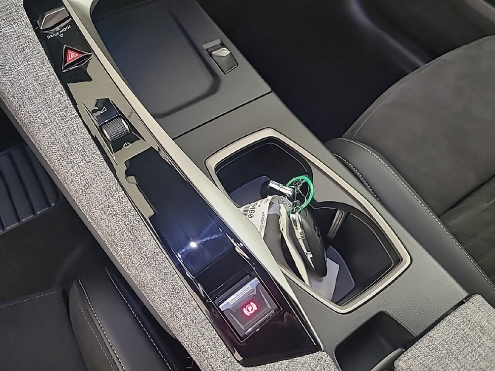 Occasion PEUGEOT 3008 3008 Electrique 210 ch 73 kWh - GT