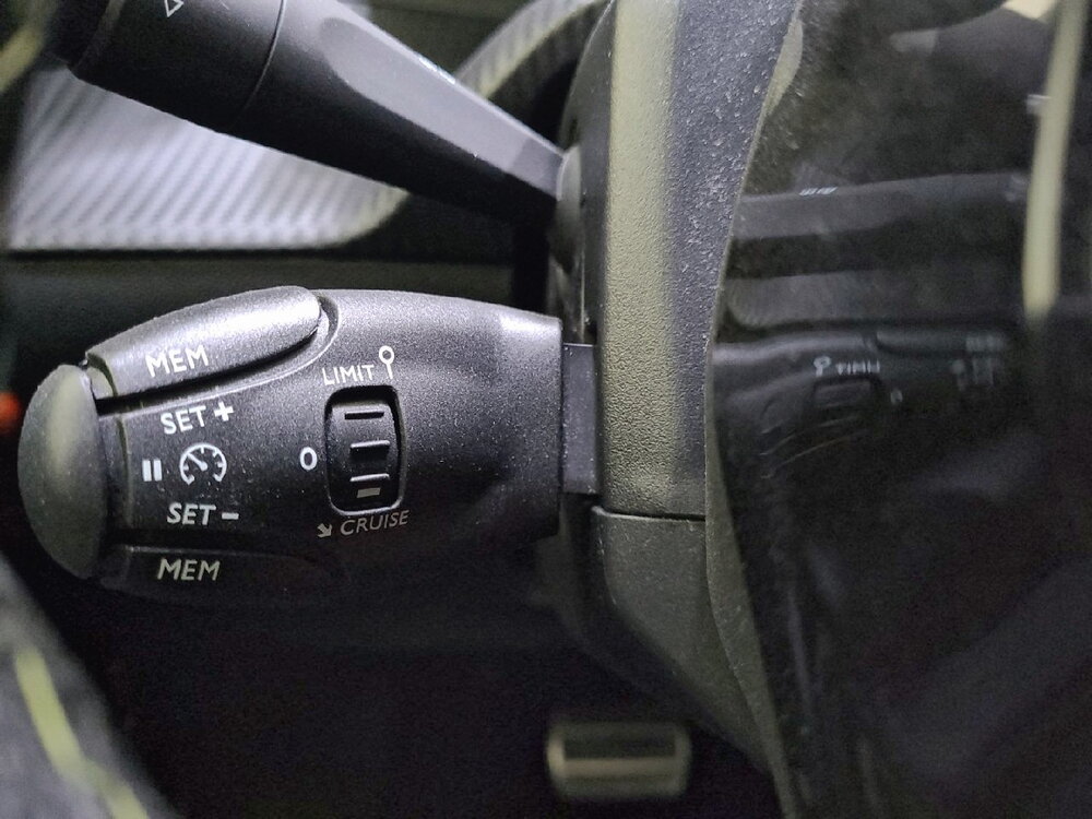 Occasion PEUGEOT 2008 2008 Electrique 136 ch - GT
