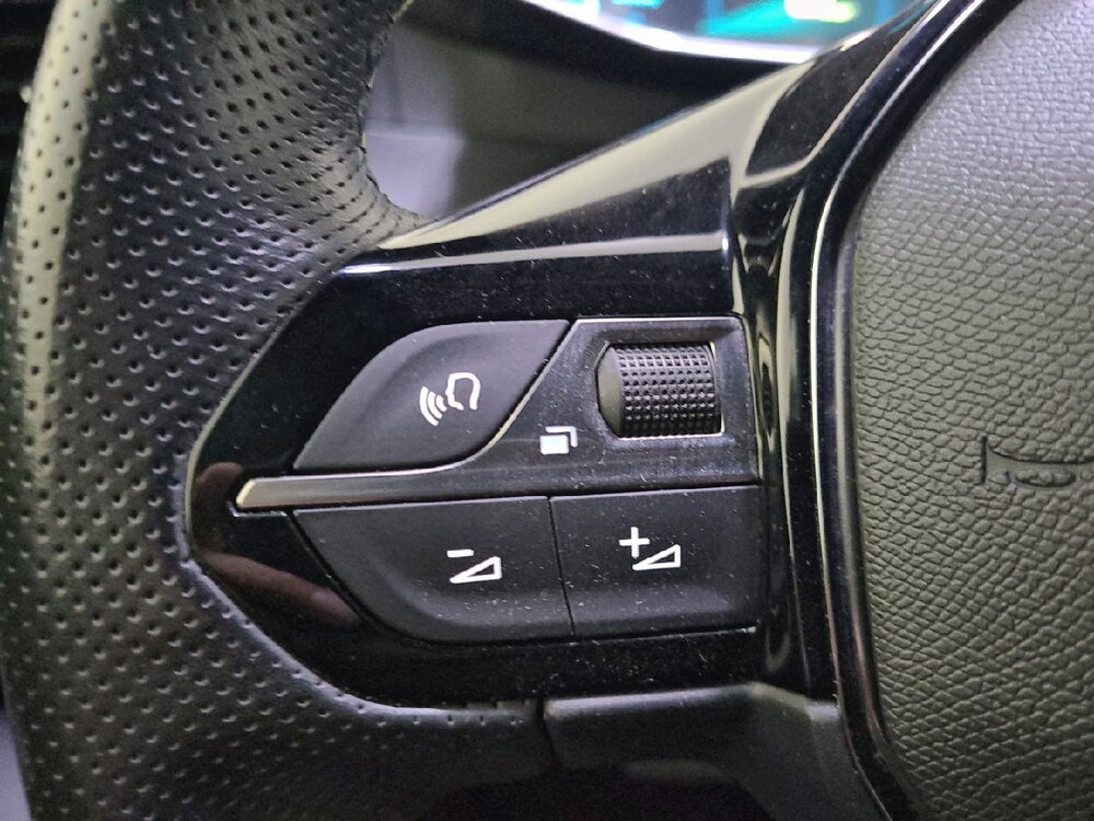 Occasion PEUGEOT 2008 2008 Electrique 136 ch - GT