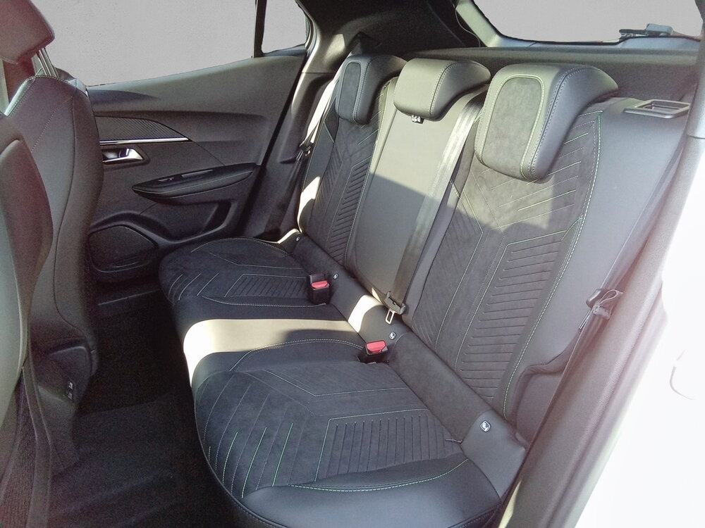 Occasion PEUGEOT 2008 2008 Hybrid 145 e-DCS6 - GT Exclusive