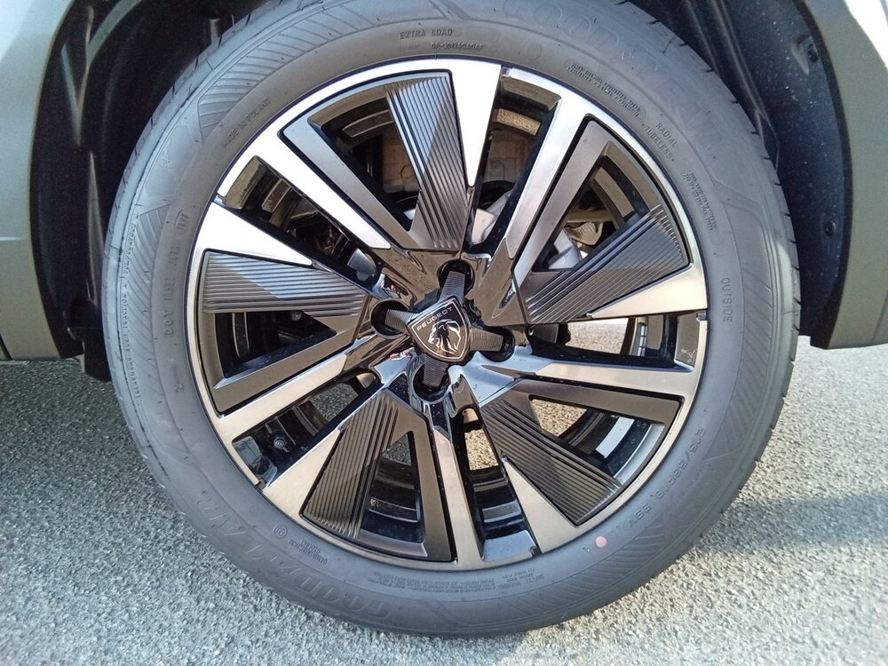 Occasion PEUGEOT 2008 2008 Hybrid 145 e-DCS6 - GT Exclusive