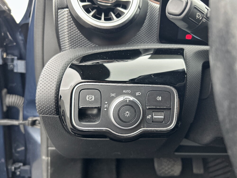 Occasion MERCEDES BENZ Classe A Classe A 250 e 8G-DCT - Progressive Line