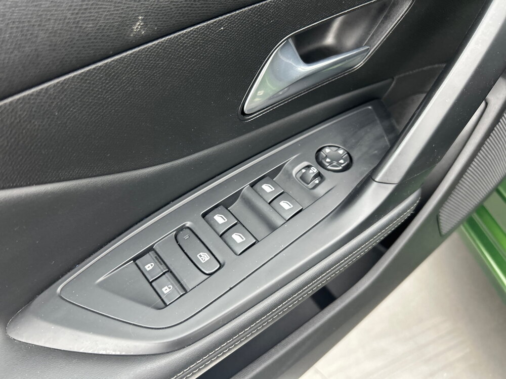 Occasion PEUGEOT 308 308 PHEV 180 e-EAT8 - Allure