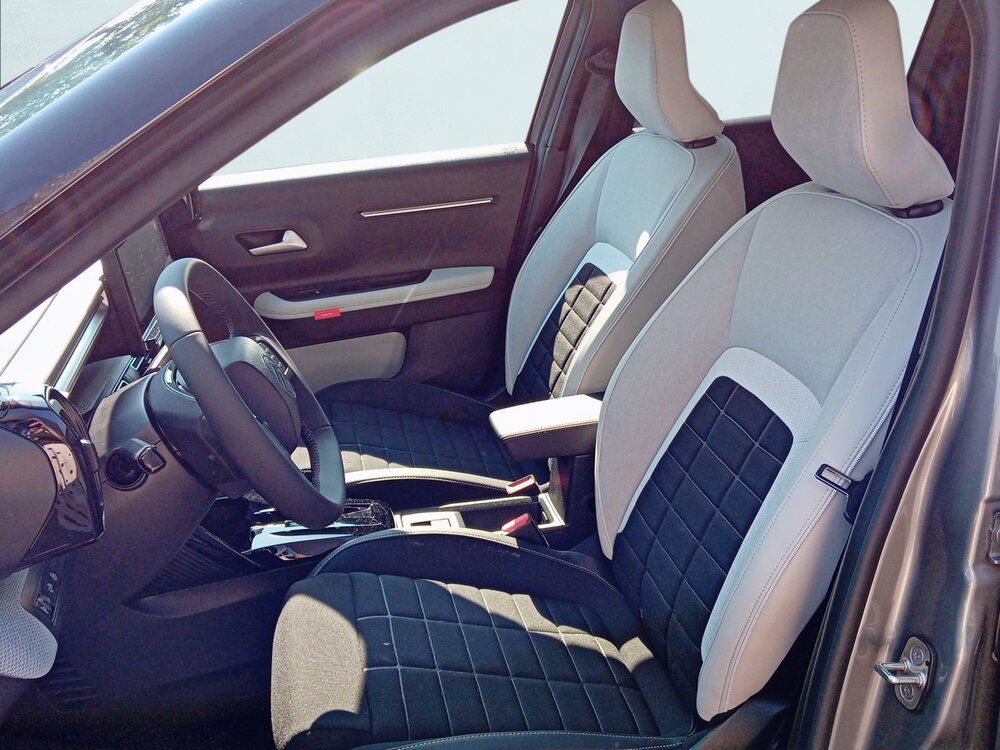 Occasion CITROEN C3 e-C3 113 ch autonomie confort - Max