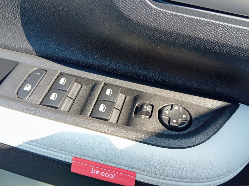 Occasion CITROEN C3 e-C3 113 ch autonomie confort - Max