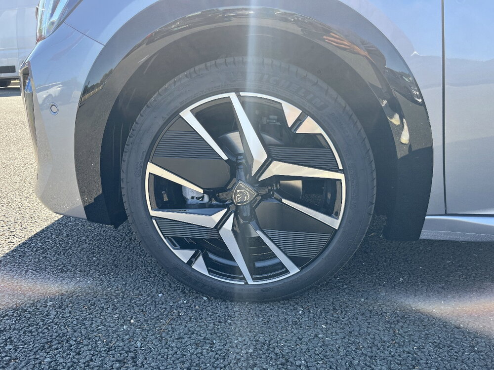 Occasion PEUGEOT 208 208 Turbo 100 ch BVM6 - Allure