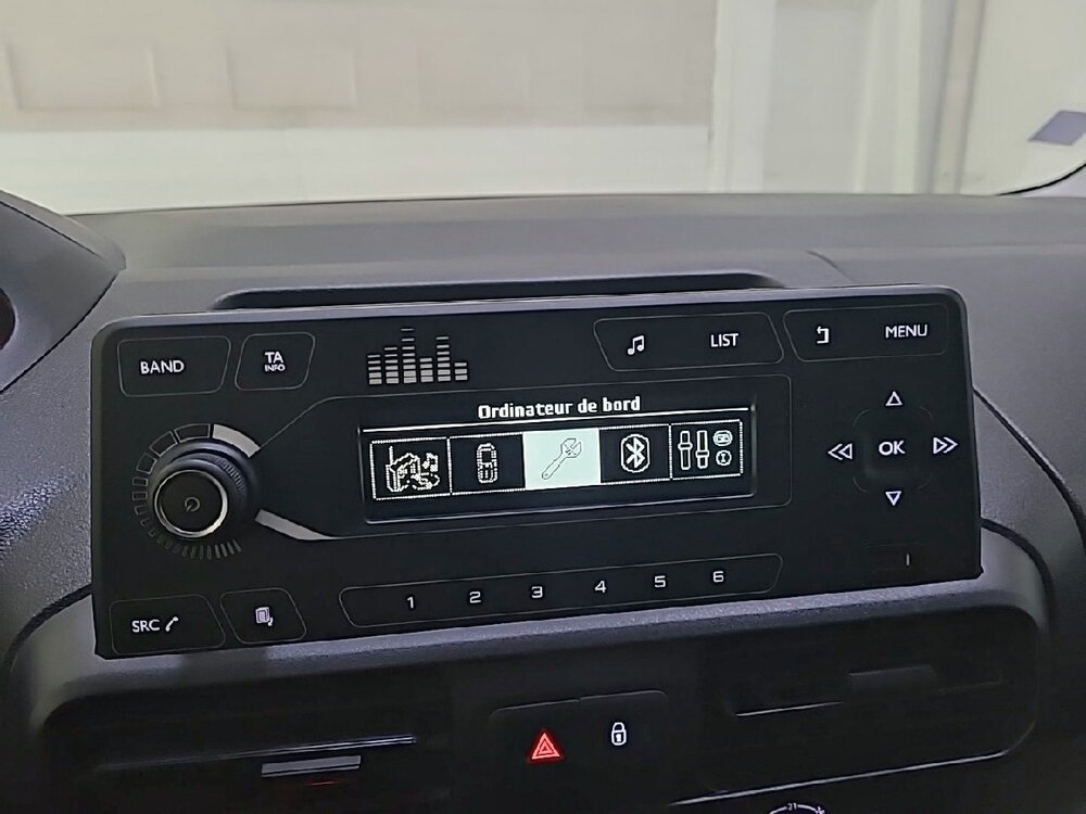 Occasion PEUGEOT Partner PARTNER FOURGON STANDARD 650 KG BLUEHDI 100 S&S BVM6 - PREMIUM